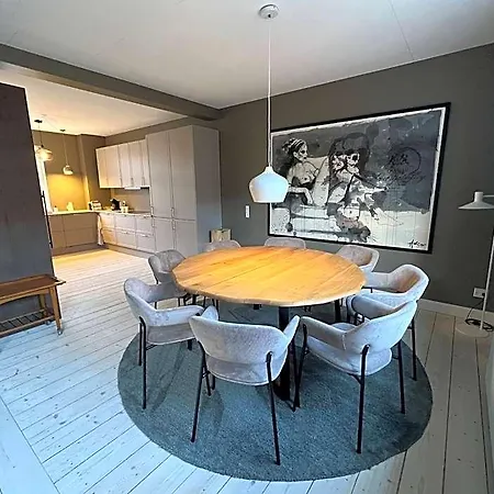 Byhuset *